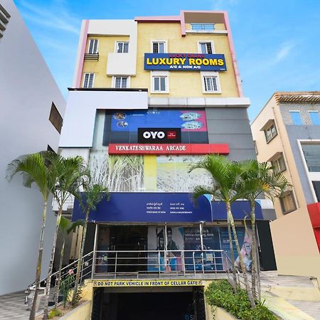 Hotel O Lucky Grand Hyderabad Esterno foto