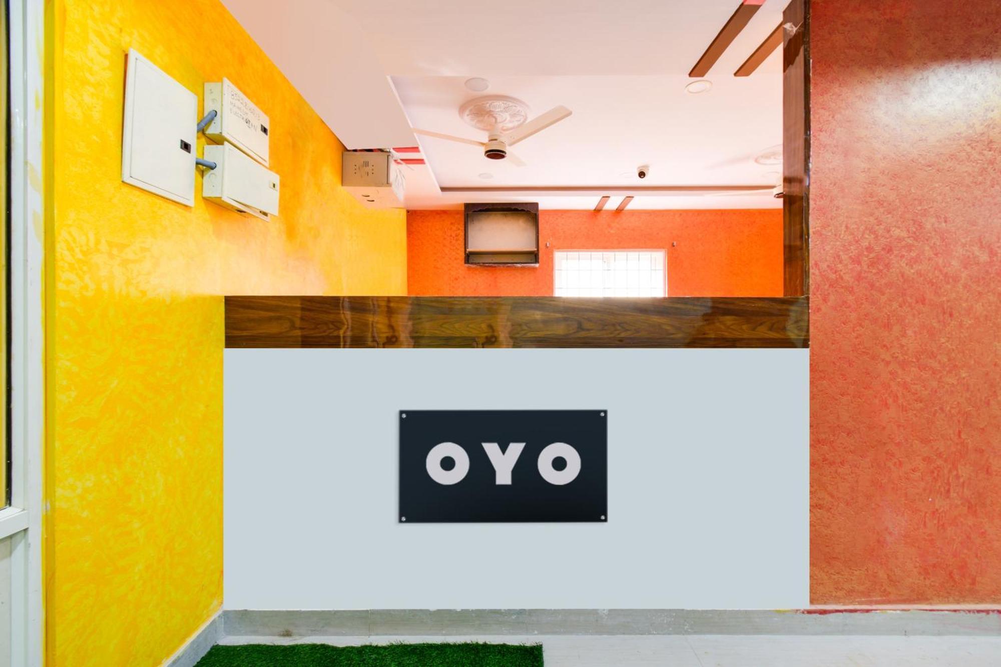 Hotel O Lucky Grand Hyderabad Esterno foto